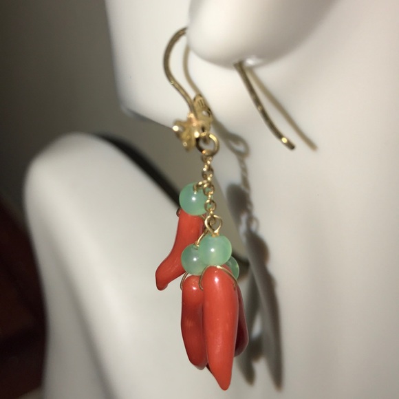 Loffredo 18k gold coral jade hot peppers earrings - Picture 3 of 8
